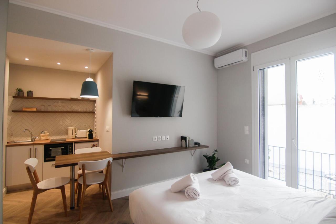 Patio Apartment Near Metro & Acropolis Atina Dış mekan fotoğraf