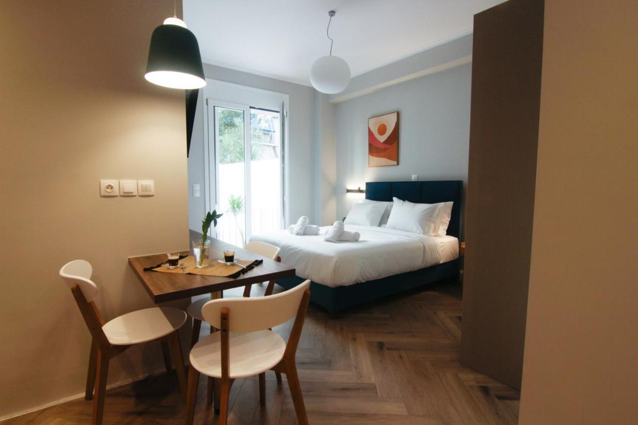 Patio Apartment Near Metro & Acropolis Atina Dış mekan fotoğraf